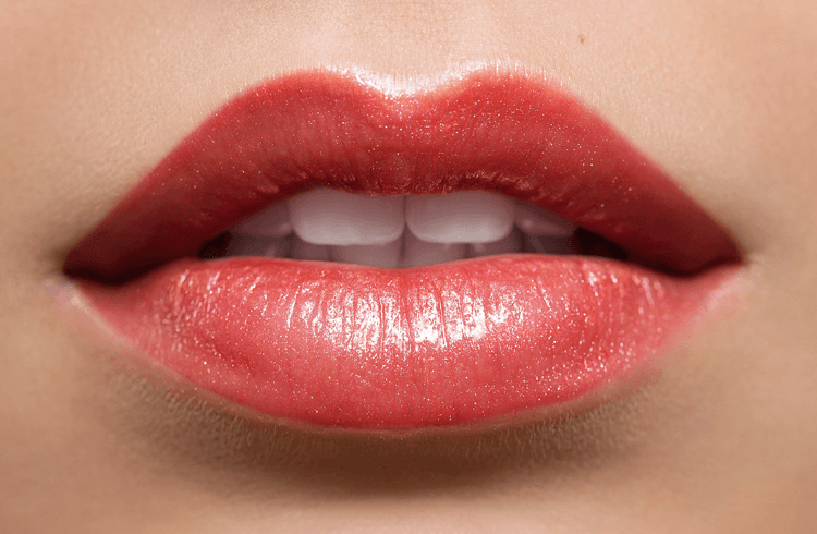 Lip-augmentation-procedure